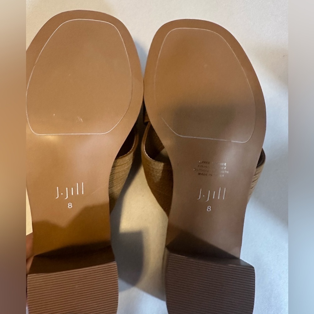 J Jill Kyle Stack Heel Mules Block
Heel Open Toe Sandal Mules
Brown Sued… - Picture 7 of 9